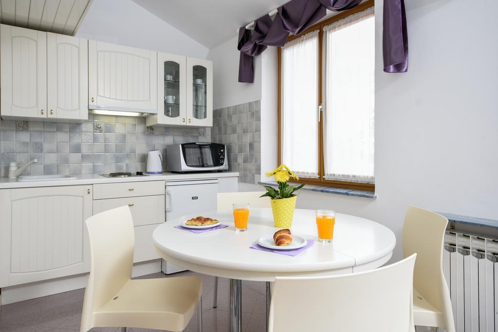 Apartmani Alice Njivice Exterior foto